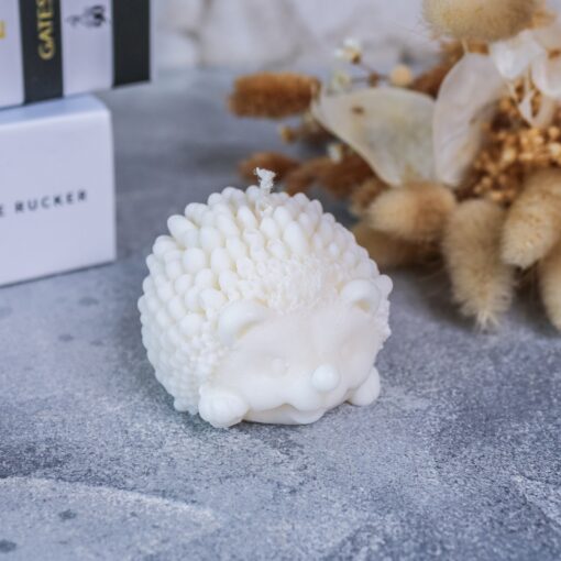 Kleiner Igel Kerze aus Rapswachs - handgemacht - Dekoration Herbst – Bild 5
