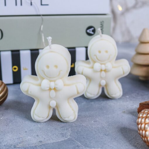 Handmade Kerze süßer Lebkuchenmann Rapswachs Geschenkidee Winter Weihnachten – Bild 3