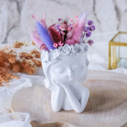 Blumenmädchen aus Raysin - dekoriert mit Trockenblumen - Blumenmädchen rosa pink lila