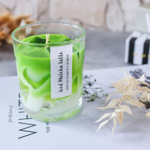 Getränke Kerze mit Eiswürfeln - Erdbeere - Iced Matcha Latte - Iced Coffee Lattee - Sojawachs und Gelwachs – Bild 6