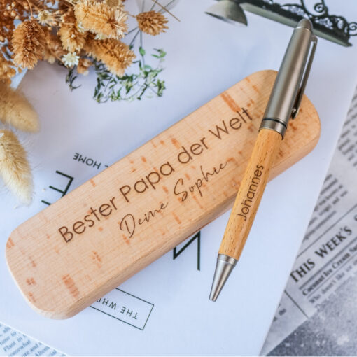 Kugelschreiber mit Etui & Gravur - personalisiert mit Name - Geschenk Papa Vatertag Abschied Schule