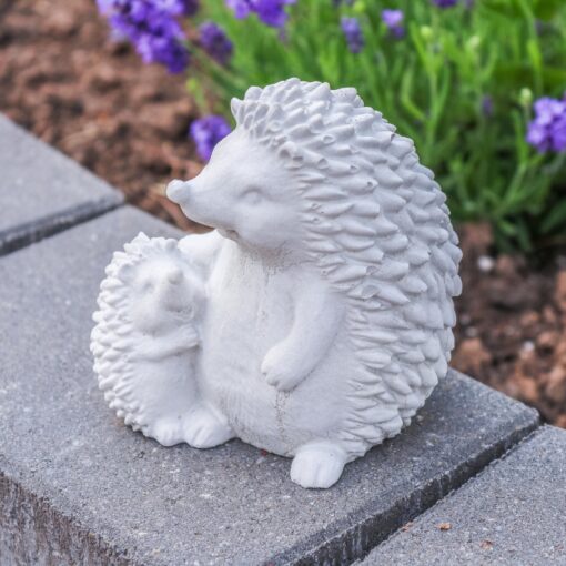Igel Mama und Kind aus Beton
