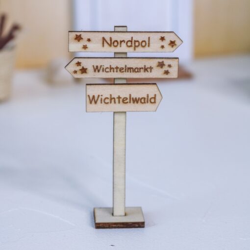 Wegweiser aus Holz für Wichtel Zubehör Wichtelhaus Wichteltür – Bild 4