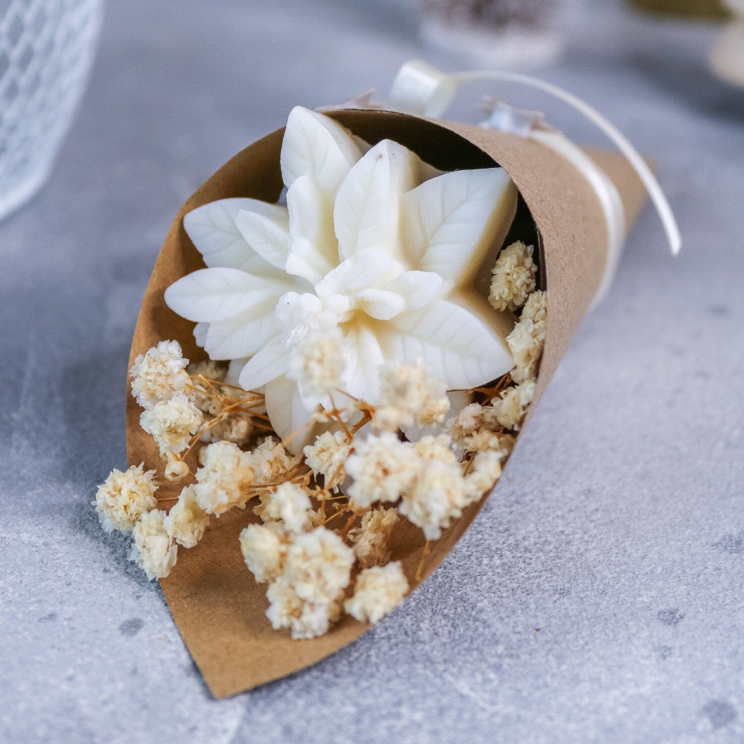 Blumenstrauss Weihnachtsstern Kerze Rapswachs - Geschenk Weihnachten Mitbringsel – Bild 5