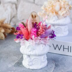 Vase Haus mit Hase - dekoriert mit Trockenblumen - Deko Hygge Geschenk Mitbringsel Ostern Frühling